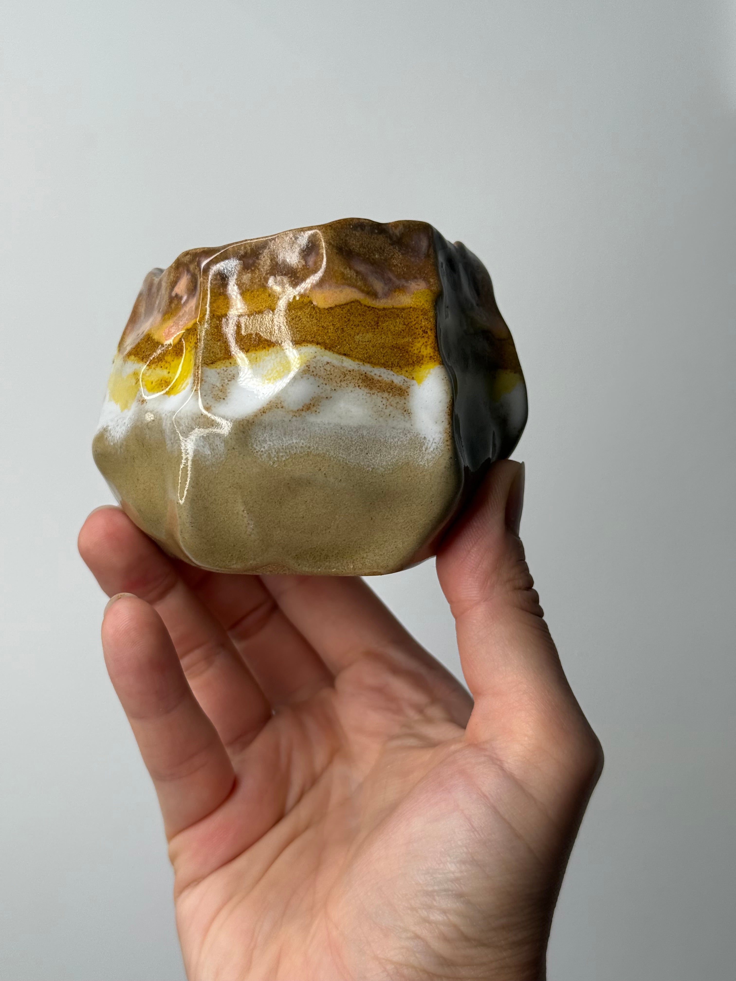 Golden tectonic
